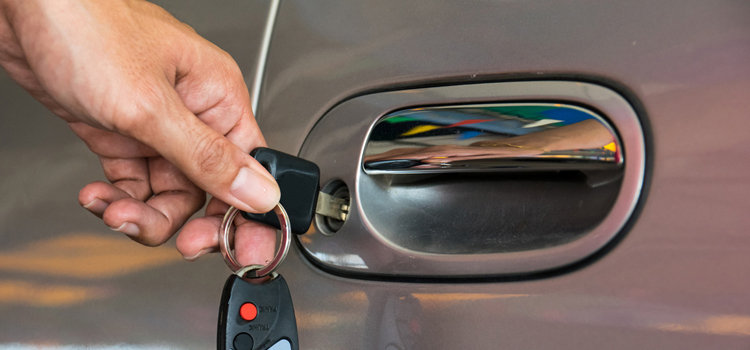 Car door lock repair in Midway City